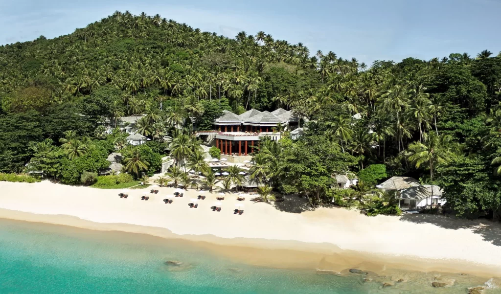 Hotels on the beach Phuket